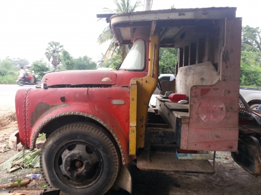 ขาย DODGE 1957 (6ล้อ)