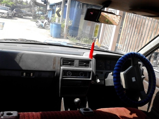 ขาย Nissan Big-m สภาพพร้อมใช้ 4ประตู เครื่องเบนซิล ติดแก๊สราคา67,000 บาท ขาย Nissan Big-m สภาพพร้อมใช้ 4ประตู เครื่องเบนซิล ติดแก๊สราคา67,000 บาท