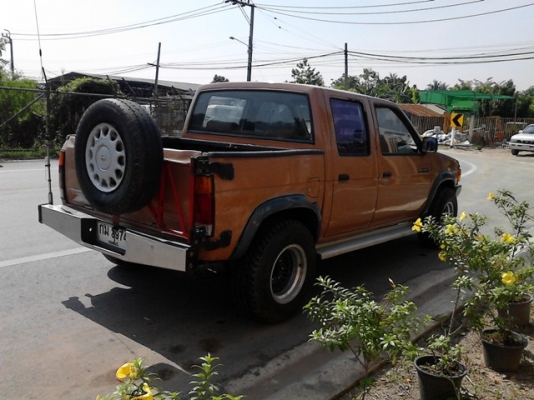 ขาย Nissan Big-m สภาพพร้อมใช้ 4ประตู เครื่องเบนซิล ติดแก๊สราคา67,000 บาท ขาย Nissan Big-m สภาพพร้อมใช้ 4ประตู เครื่องเบนซิล ติดแก๊สราคา67,000 บาท