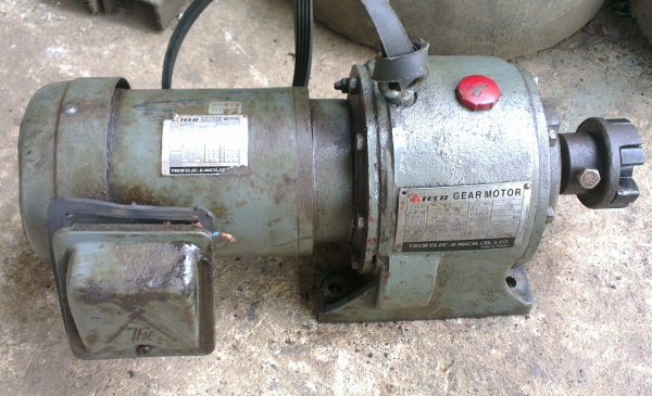 Sell> Teco มอเตอร์เกียร์ 1:10 มือสอง 3 เฟส 1 แรง 380 V. จัดส่งทั่วประเทศครับ