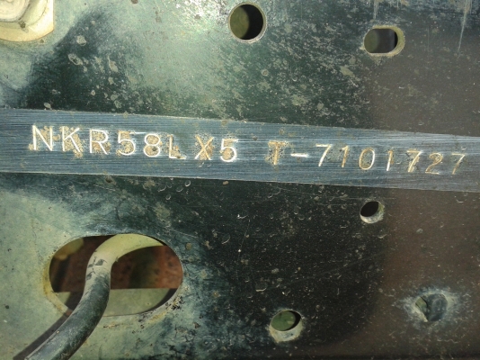 6ล้อ NKR110แรงม้า  เครื่องแห้ง คัทซีสวย เอกสารครบ พร้อมใช้งาน ราคาต่อรองได้