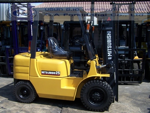 ขาย รถโฟล์คลิฟท์ MITSUBISHI รุ่น FD25