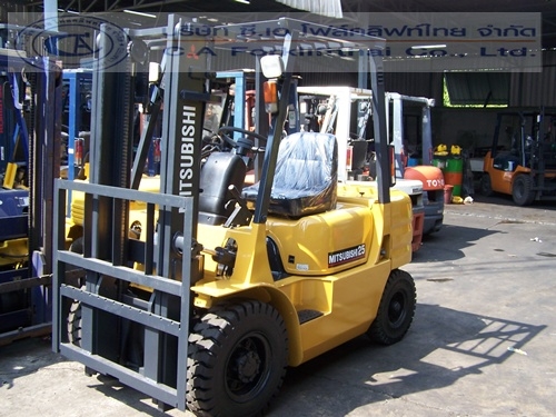 ขาย รถโฟล์คลิฟท์ MITSUBISHI รุ่น FD25