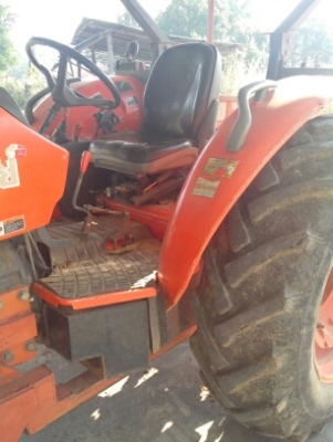 KUBOTA M7040เครื่องดี KUBOTA M7040เครื่องดี