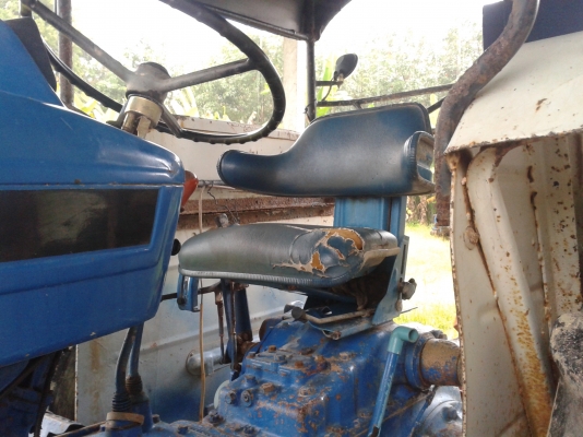 FORD 6600 เสื้อเรียบ 1เพลา พร้อมใช้งาน เอกสารเล่มทะเบียน อุปกรณ์ 2 ชิ้น