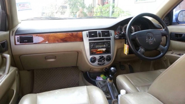 ขายรถบ้านครับ เชฟโรเลต OPTRA เลขไม 250,000 ปี 04 เครื่อง1.6 เกียร์ธรรมดา แก๊ส LPG ราคา 150,000 ราคาต่อรองได้นิดหน่อยครับ 0926429114 ติดต่อได้ 24 ชม.