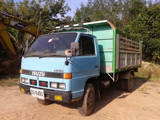 ขายรถ6ล้อISUZU NKR110  ดั้ม