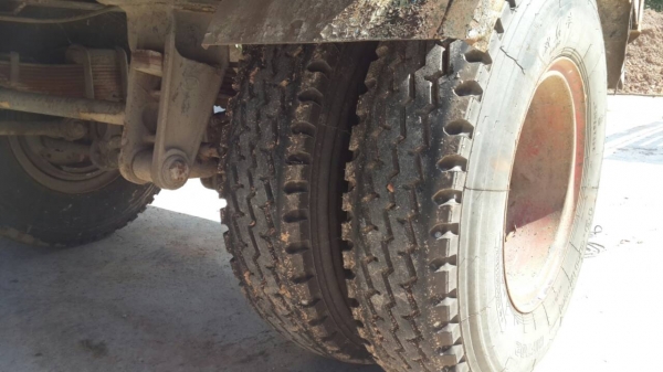 ขายหางพ่วงหลังถนน  ราคา  240000  บาท(ขออภัยด้านล่างลงราคาผิดครับ)