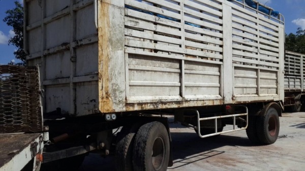 ขายหางพ่วงหลังถนน  ราคา  240000  บาท(ขออภัยด้านล่างลงราคาผิดครับ)