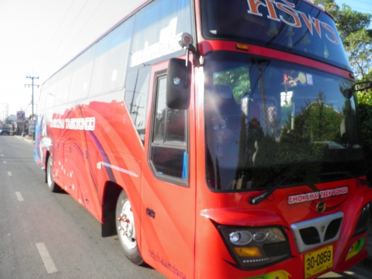 ขายรถบัสแอร์ 6 ล้อ ชั้นครึ่ง