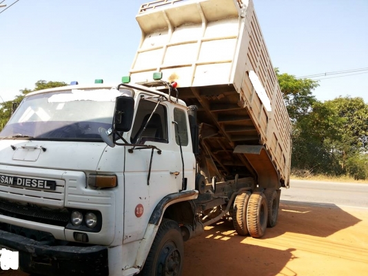 ขายรถสิบล้อ NISSAN UD CW41M 265 เทอร์โบ ดั้ม สามมิตร คอกสูง สภาพสวยมาก