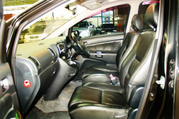 TOYOTA WISH 2.0  Limited AT ปี 2007