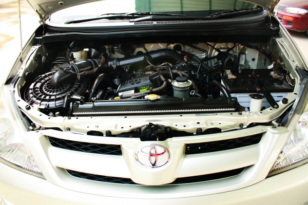 TOYOTA INNOVA  VVTi 2.0 AT ปี 2008