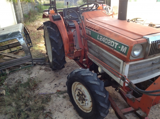 ขาย KUBOTA L2402DT 4wd ใบมีดหน้า+ผานหลัง ขาย KUBOTA L2402DT 4wd ใบมีดหน้า+ผานหลัง