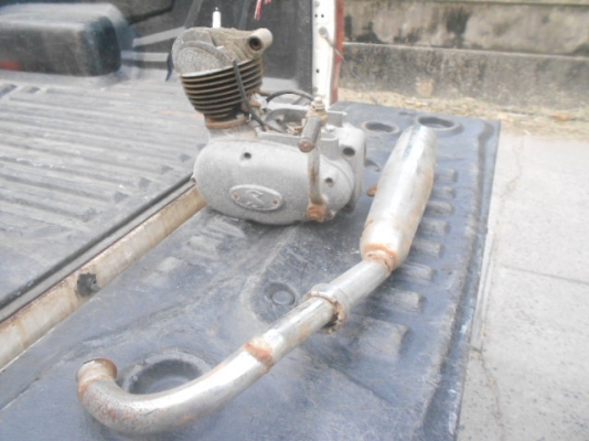 ขายเครื่อง sachs มาพร้อมท่อ ขายเหมา 4000 บาท