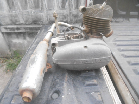 ขายเครื่อง sachs มาพร้อมท่อ ขายเหมา 4000 บาท