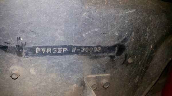 รถอีซูซุ 10 ล้อ รั้ว FVM 195 แรงม้า  สนใจติดต่อ 081 - 6079515