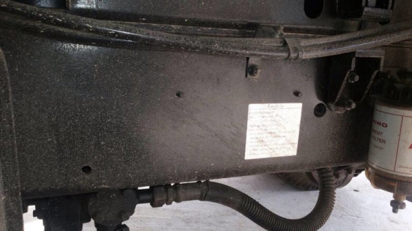 รถฮีโน่ 6 ล้อดั้ม 170 แรงม้า ปี 50 ( รถวิ่ง 4x,xxx กม. )   สนใจติ ดต่อ 081 - 6079515