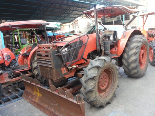 ขายรถไถคูโบต้า มือสองถูกม๊าก มาก M8540 พร้องใบมีดหน้า ราคา 350,000