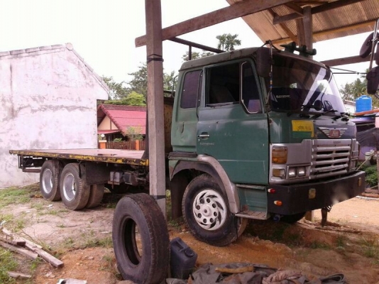 รถฮีโน่ 10 ล้อ ท้ายลาด KT920.  168 แรงม้า.  สนใจติดต่อ 081 - 6079515