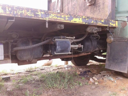 รถฮีโน่ 10 ล้อ ท้ายลาด KT920.  168 แรงม้า.  สนใจติดต่อ 081 - 6079515