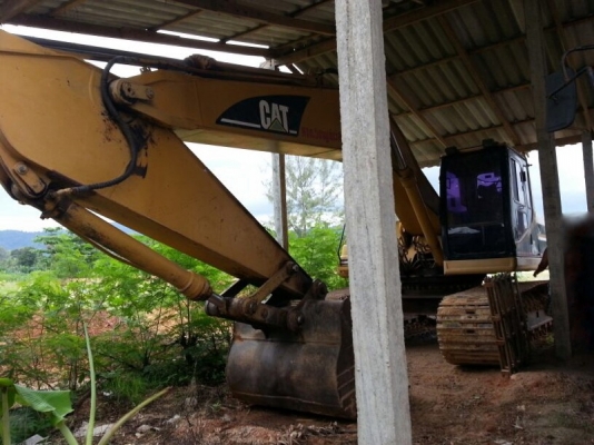 รถแบคโฮ CAT  325B  สนใจติดต่อ 081 - 6079515