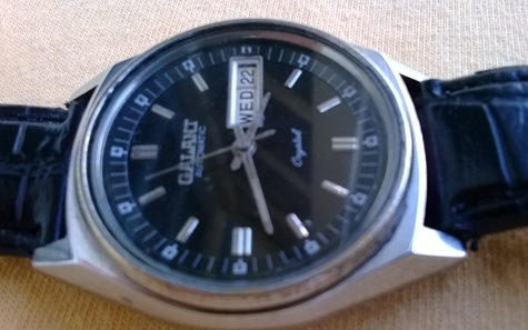 Galant swiss auto หน้าดำ ช่องบอกวัน/วันที่ อยู่หลักสาม สายหนังใหม่ ขนาด 36 มม. (รวมเม็ด) สภาพ 90\% Galant swiss auto หน้าดำ ช่องบอกวัน/วันที่ อยู่หลักสาม สายหนังใหม่ ขนาด 36 มม. (รวมเม็ด) สภาพ 90\%