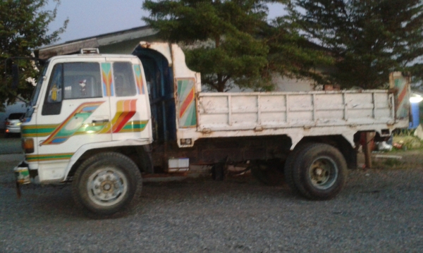 ขายรด   6:  ล้อ  isuzu   frr   145     hp