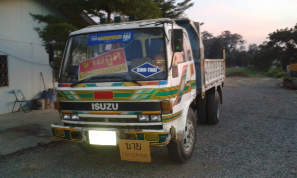 ขายรด   6:  ล้อ  isuzu   frr   145     hp