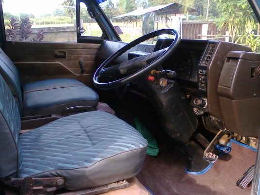 ขาย6ล้อดั้ม อีซูซุ npr 115 ห้างแท้ใส่ดั้มปี52 เดิมบาง รถไม่ช้ำสภาพดี พร้อมใช้งานจิง ราคาพอฟัง 550000 ต่อรองได้คับ