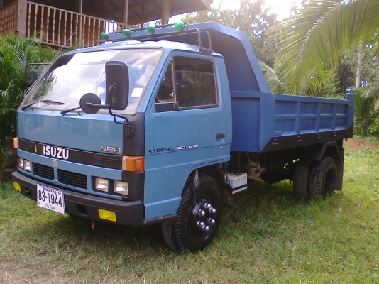 ขาย6ล้อดั้ม อีซูซุ npr 115 ห้างแท้ใส่ดั้มปี52 เดิมบาง รถไม่ช้ำสภาพดี พร้อมใช้งานจิง ราคาพอฟัง 550000 ต่อรองได้คับ