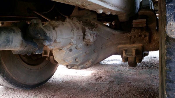 รถอีซูซุ 10 ล้อ จัมโบ้  เปลื่ยนเครื่อง 260 แรงม้า.  ( ขายแม่ , ลูก )  สนใจติดต่อ 081 - 6079515