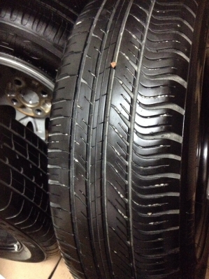 ขายยางมิชลินพร้อมล้อกะทะ 175  65 15. ถูกๆๆปี12