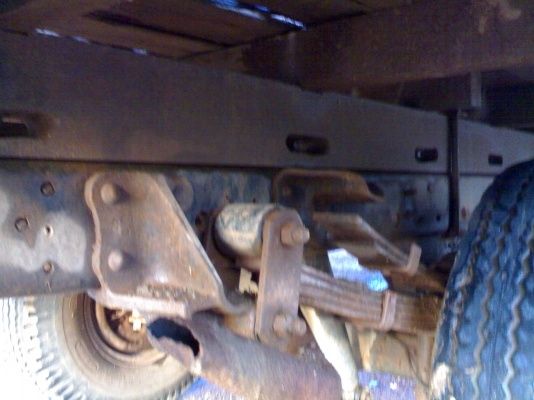 ขาย 6ล้อ NPR57G เครื่อง 4BC2 เครื่องดี คัทชีสวยมากๆ สำหรับคนอยากเอาไปขายต่อ230000ขายเลยคับ