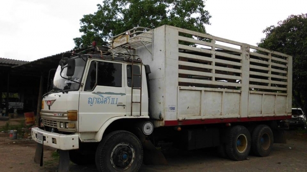ขายรถสิบล้อ hino F18 แม่+ลูกไม่ดั้ม ขายรถสิบล้อ hino F18 แม่+ลูกไม่ดั้ม