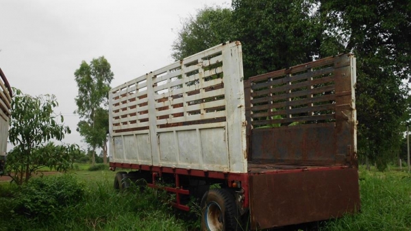 ขายรถสิบล้อ hino F18 แม่+ลูกไม่ดั้ม ขายรถสิบล้อ hino F18 แม่+ลูกไม่ดั้ม