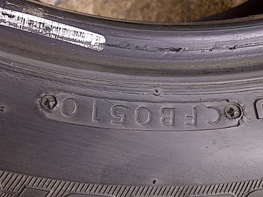 ยาง 2 เส้น ถูกๆ ปี 10  ไม่รั่ว ไม่ปะ