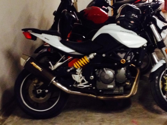 ท่อแต่ง benelli bn600 ตรงรุ่น ส่งทั่วไทย