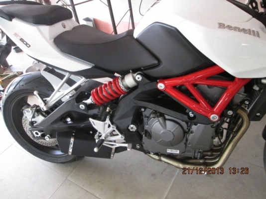 ท่อแต่ง benelli bn600 ตรงรุ่น ส่งทั่วไทย ท่อแต่ง benelli bn600 ตรงรุ่น ส่งทั่วไทย