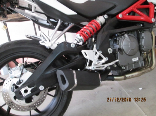 ท่อแต่ง benelli bn600 ตรงรุ่น ส่งทั่วไทย ท่อแต่ง benelli bn600 ตรงรุ่น ส่งทั่วไทย