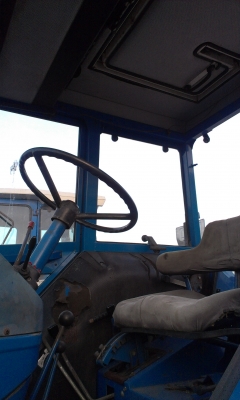 ฟอร์ด 6610 เกียร์กลาง ราคา 410,000 เท่านั้น ดาวน์ 200,000 ออกรถได้เลย