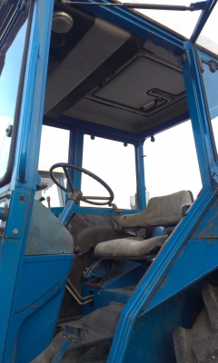 ฟอร์ด 6610 เกียร์กลาง ราคา 410,000 เท่านั้น ดาวน์ 200,000 ออกรถได้เลย