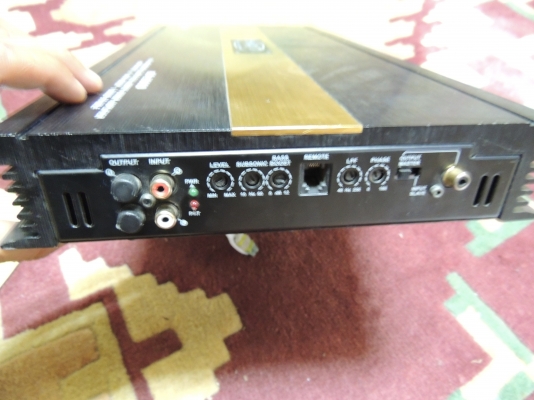 ขาย เพาเวอร์แอมป์ ติดรถยนต์