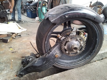 ชุดล้อโตใส่ Steed