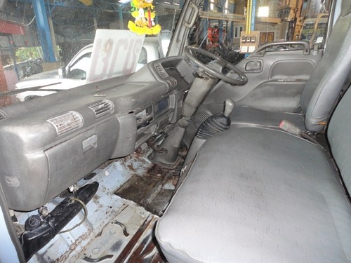 ขายรถบรรทุกNKRแท้ห้าง