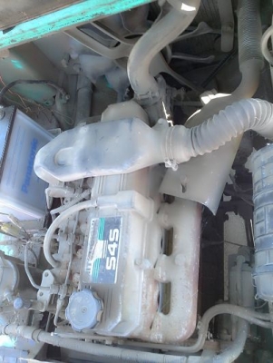 ขายMITSUBISHI FD25ขนาด2.5ตัน เสาสูง4.5เมตร เกียร์ธรรมดา เครื่องดีเซลS4S งาคว่ำหงายหรืองากระดกและหมุนได้ พร้อมบุ้งกี๋ ชั่วโมงการใช้งาน2XXXราคาต่อรองได้0816161541