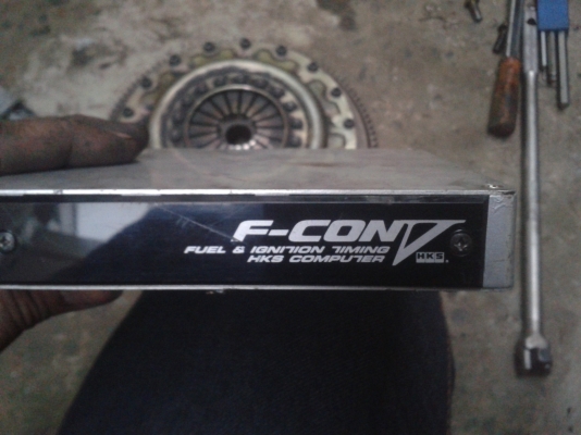 ขายกล่องเงิน HKS FCON 2.1 VPRO ขาย13500ใสเครื่องเบนซินได้ทุกรุ่น