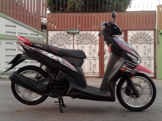 ขออนุญาติขาย Honda Click Combi Brake สีแดงดำ โอนให้ฟรีครับ