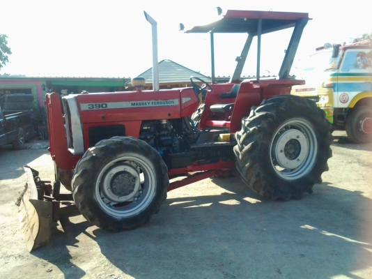 ขายแมกซี่390  4&times;4 พร้อมใบดันผาน7Cmt350000ราคานี้ด่วนครับ