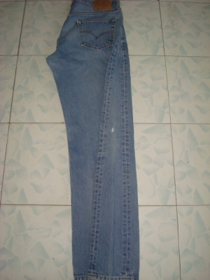 #9235# ยีนส์Levi's 501 ผ้าทราย ของแท้ มือสอง เอว 36 ยาว 32 ตะเข็บสวย #9235# ยีนส์Levi's 501 ผ้าทราย ของแท้ มือสอง เอว 36 ยาว 32 ตะเข็บสวย